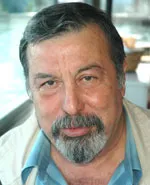 Aykut Oray fotoğrafı