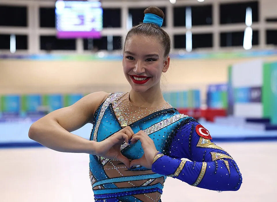 Ayşe Begüm Onbaşı fotoğrafı