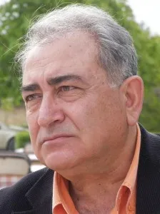 Burhan Günel fotoğrafı
