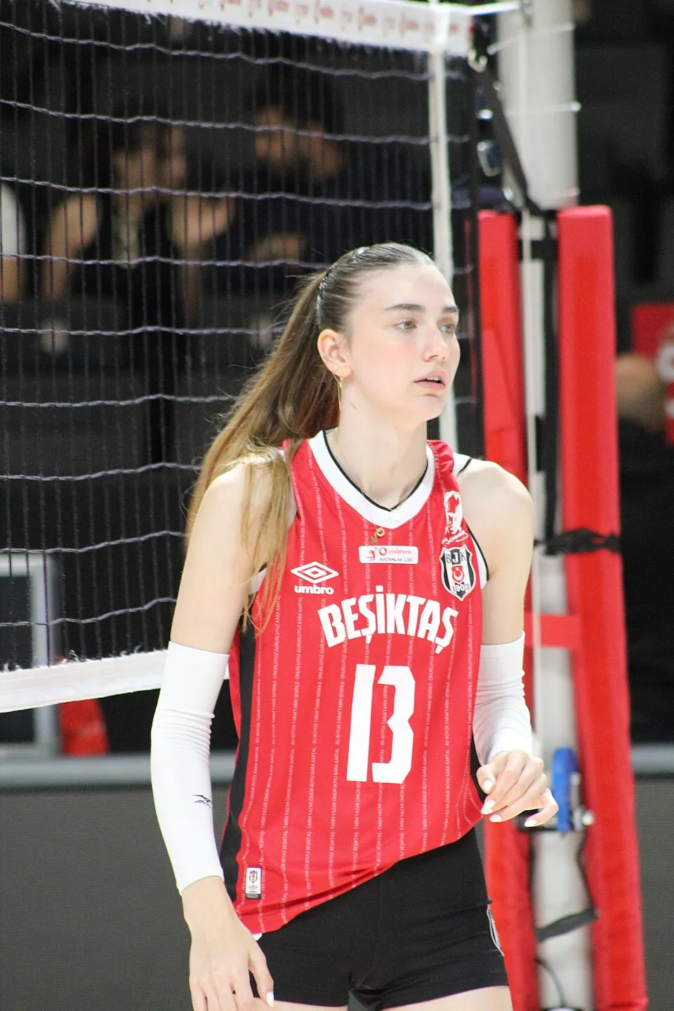 Dilay Özdemir fotoğrafı