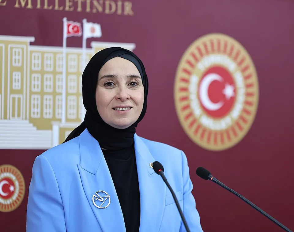 Elif Esen fotoğrafı