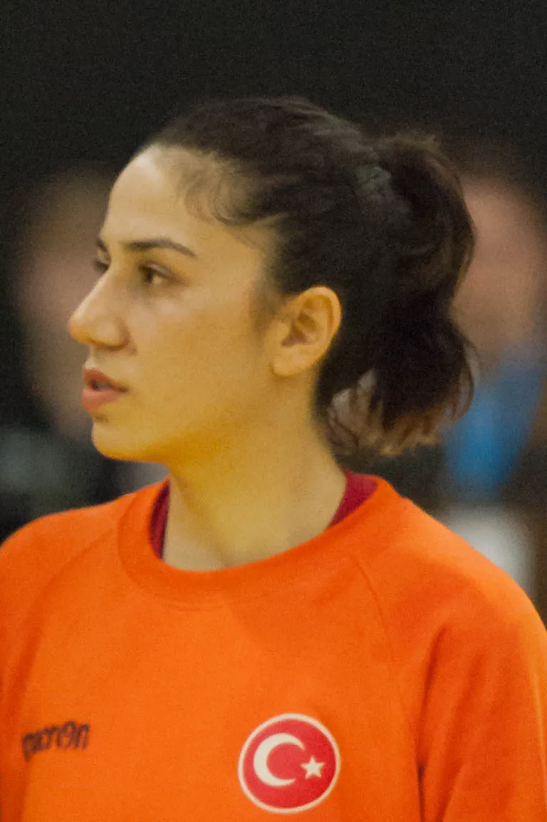 Fatma Ay fotoğrafı