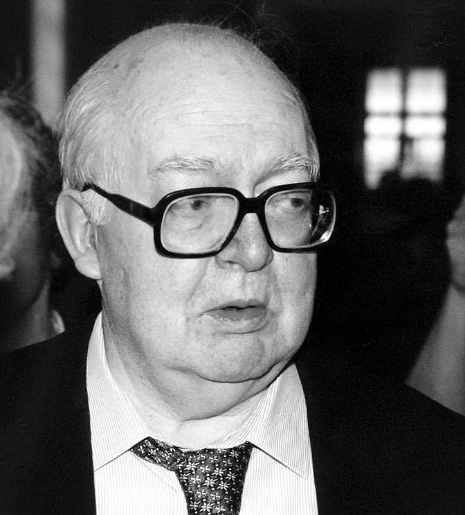 Friedrich Dürrenmatt fotoğrafı