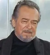 Güneri Cıvaoğlu fotoğrafı