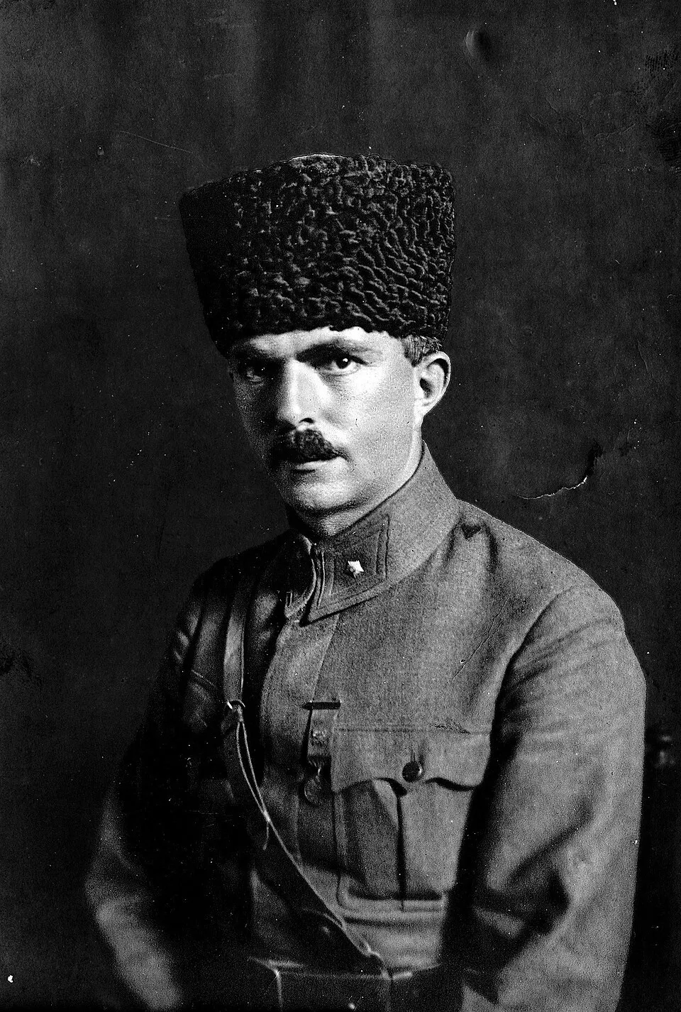 İzzettin Çalışlar fotoğrafı