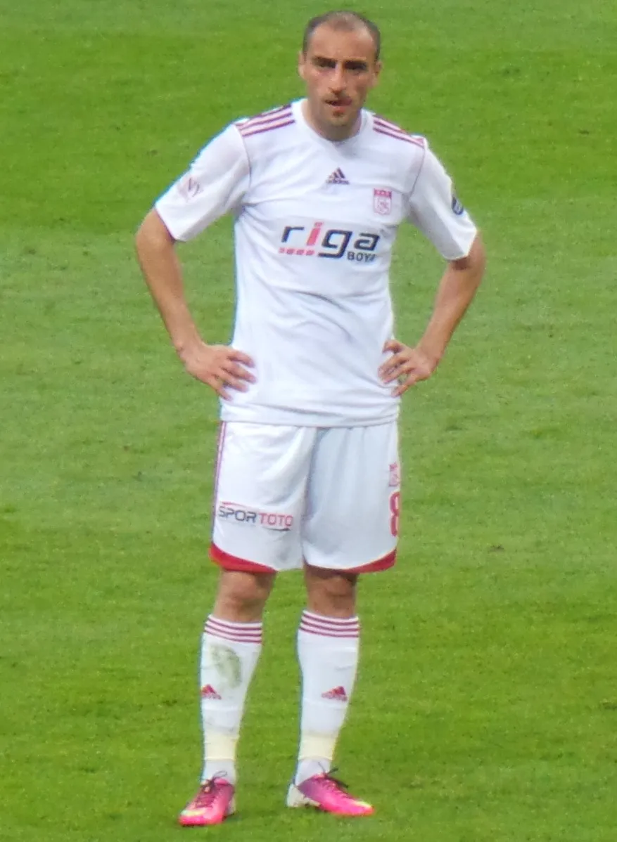Kadir Bekmezci fotoğrafı