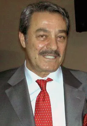 Kadir İnanır fotoğrafı