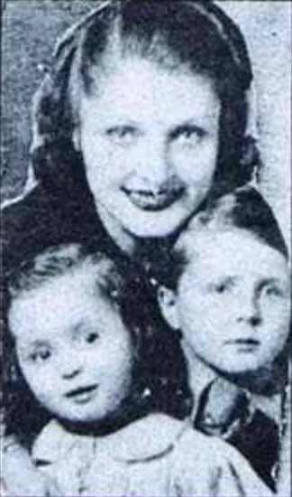 Leyla Sayar fotoğrafı