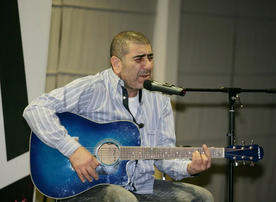 Metin Özülkü fotoğrafı