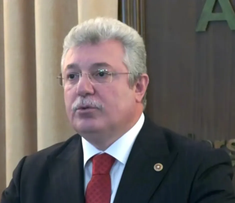 Muhammet Emin Akbaşoğlu fotoğrafı