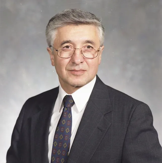 Münci Kalayoğlu fotoğrafı