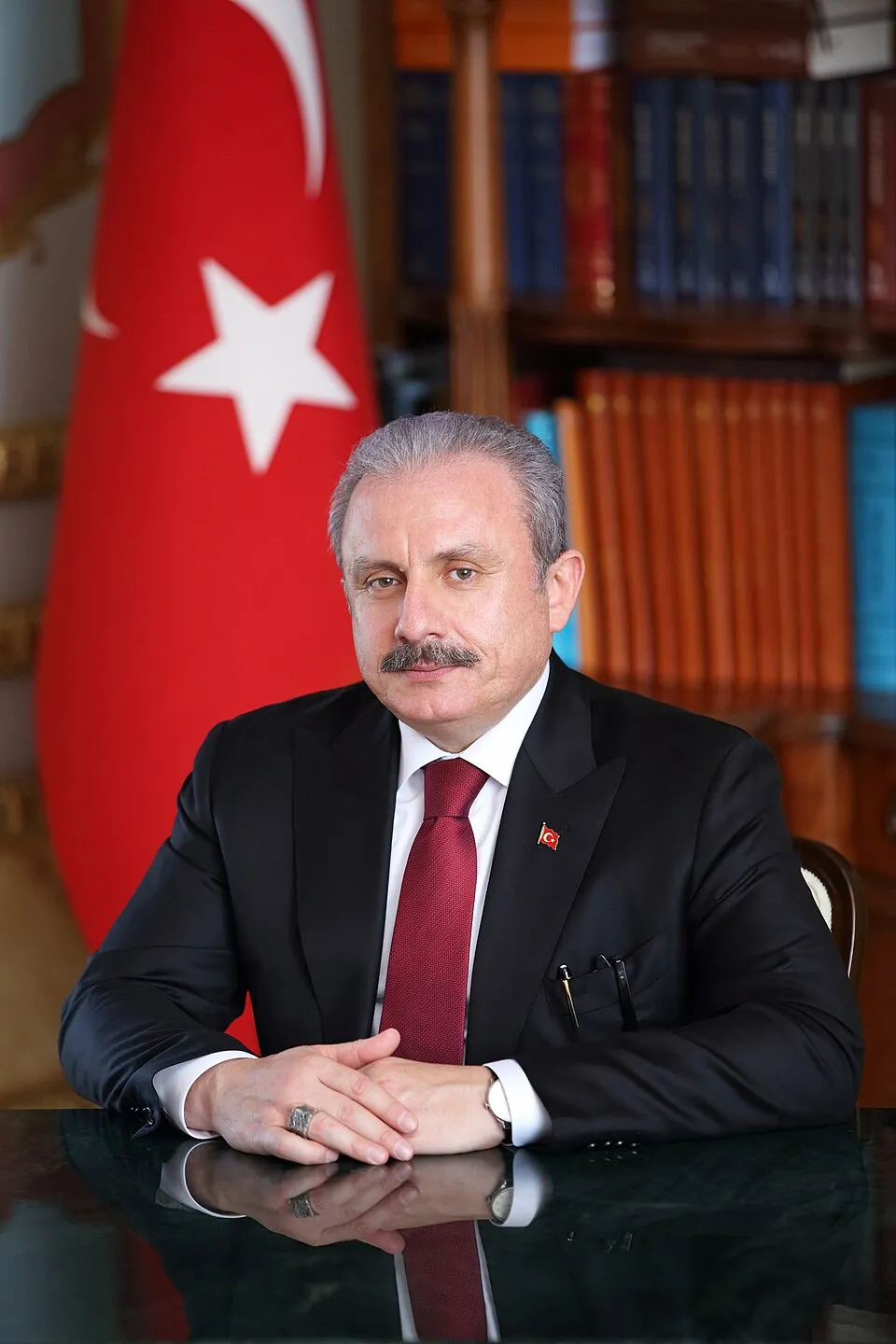 Mustafa Şentop fotoğrafı