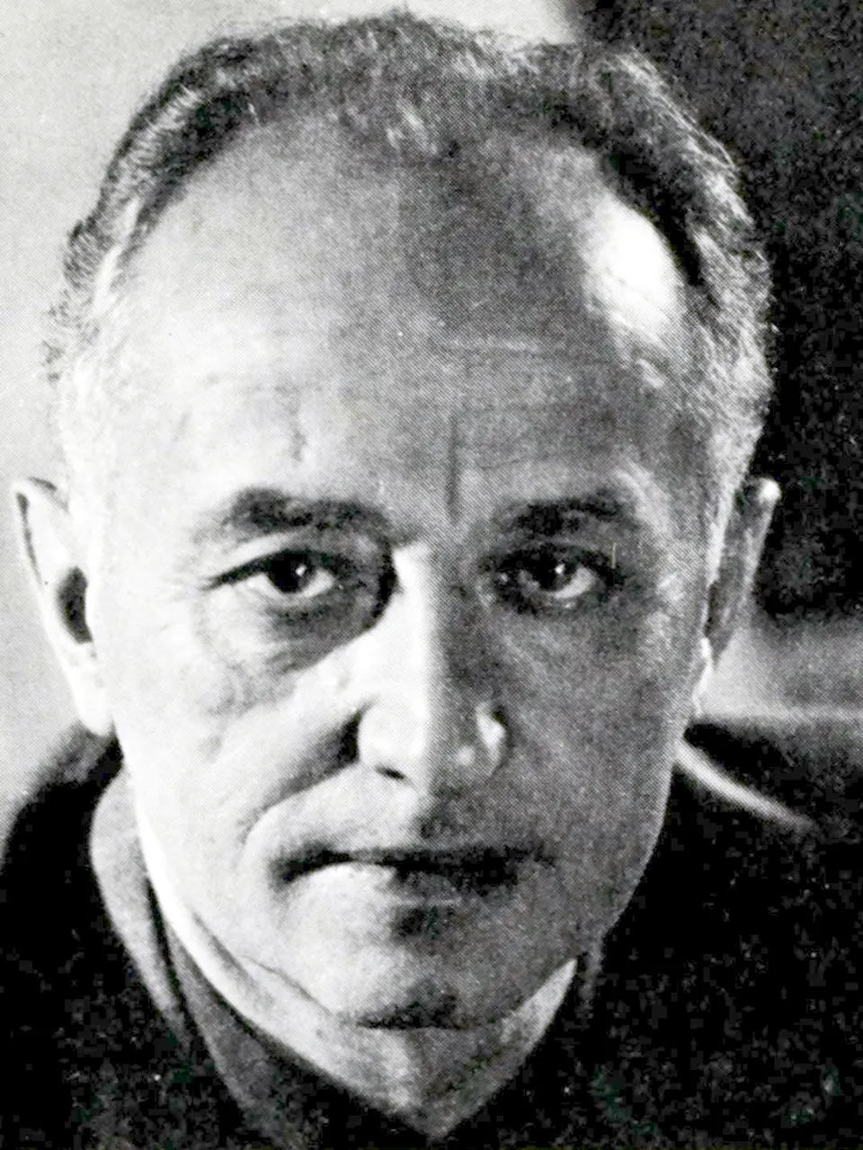 Muzaffer Şerif fotoğrafı