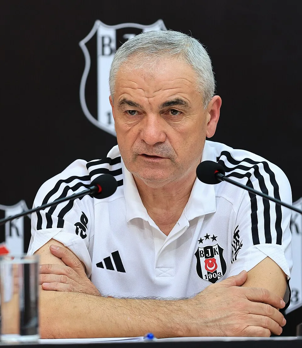 Rıza Çalımbay fotoğrafı
