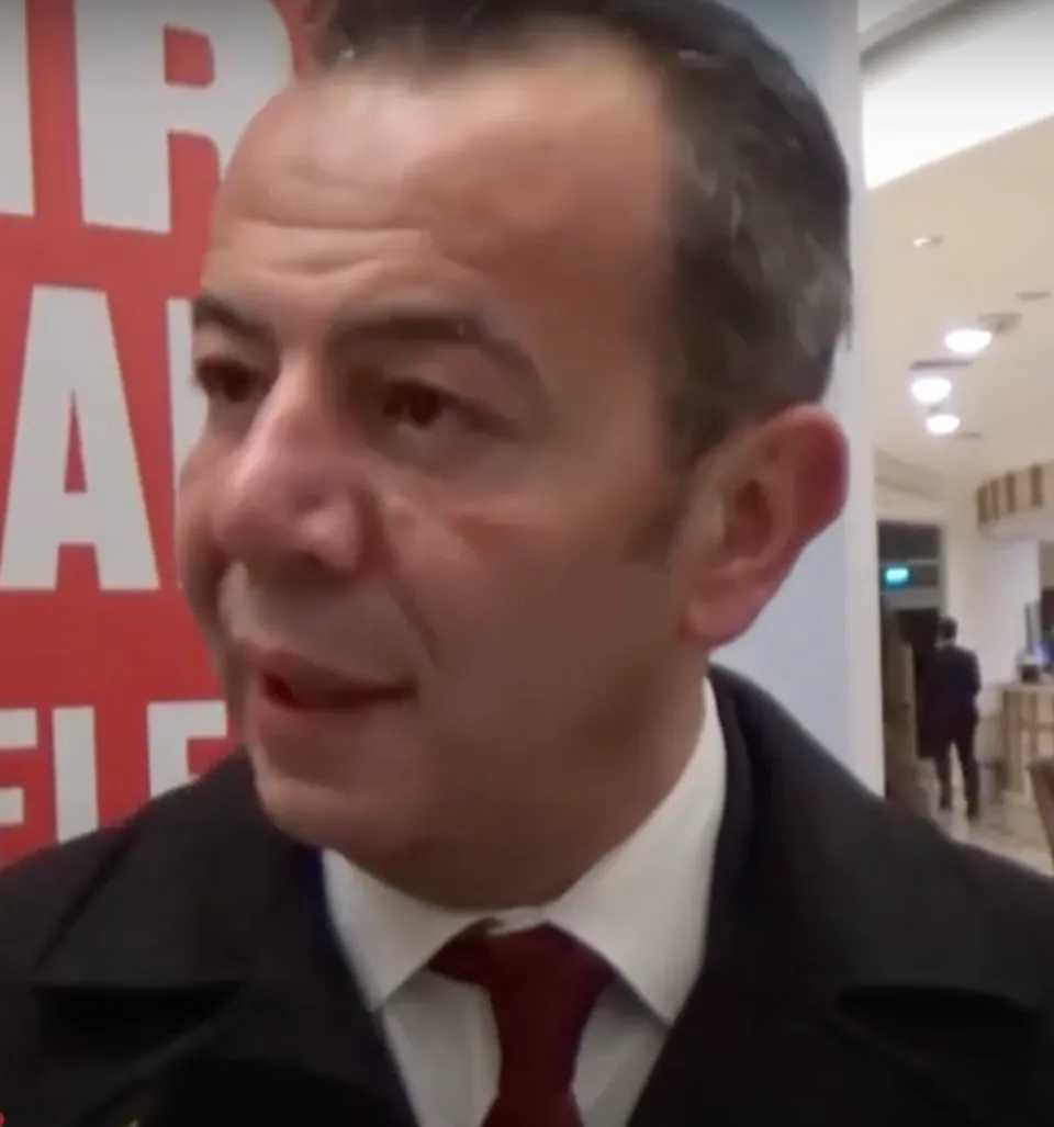 Tanju Özcan fotoğrafı