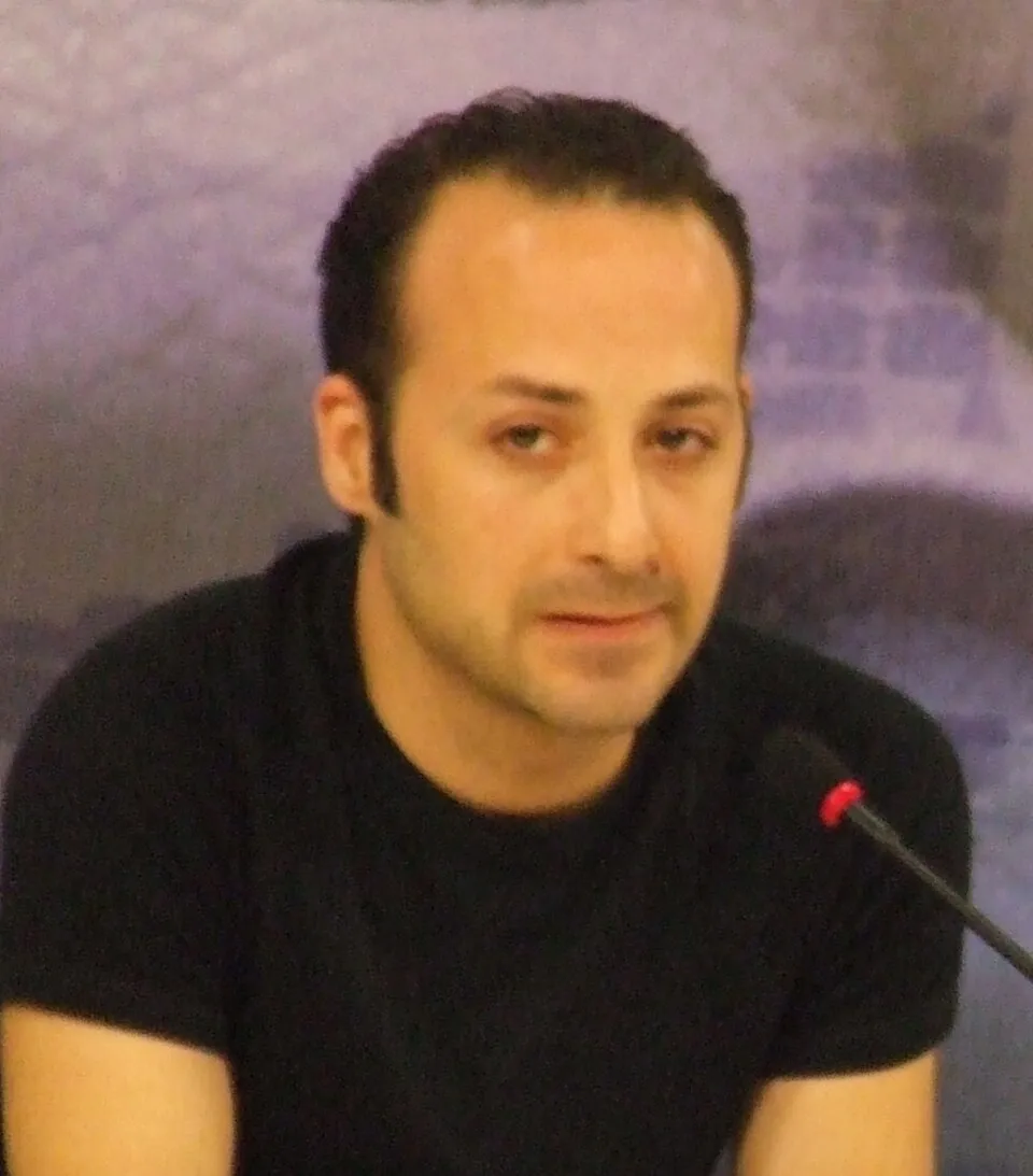 Tolga Çevik fotoğrafı