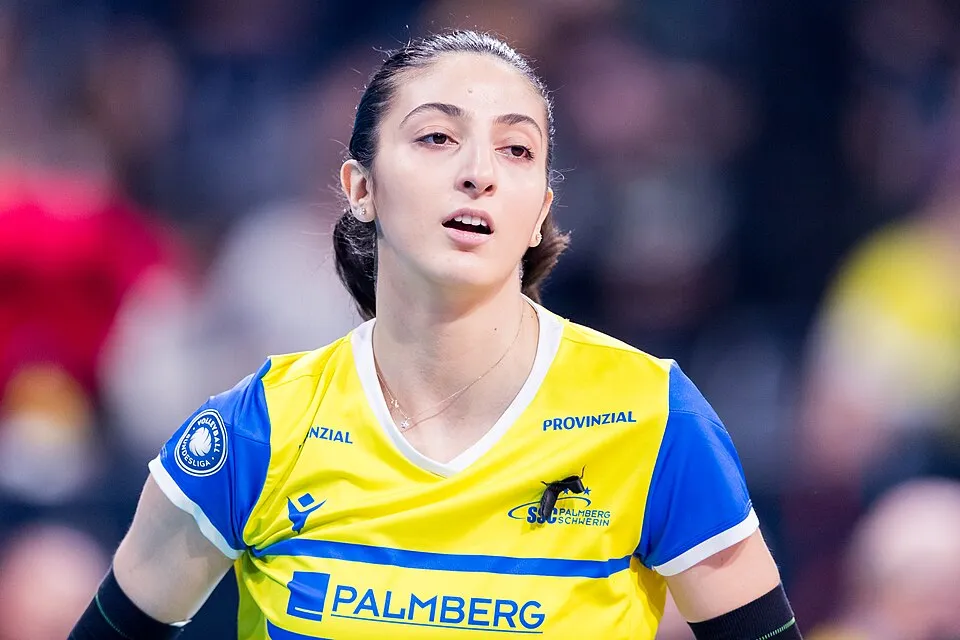 Tutku Burcu Yüzgenç fotoğrafı