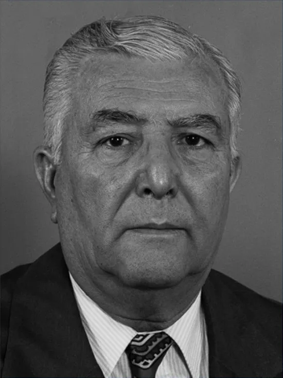 Vecihi Akın fotoğrafı