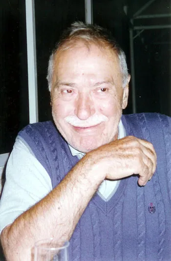 Vüs'at O. Bener fotoğrafı