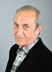 Yaman Tüzcet fotoğrafı