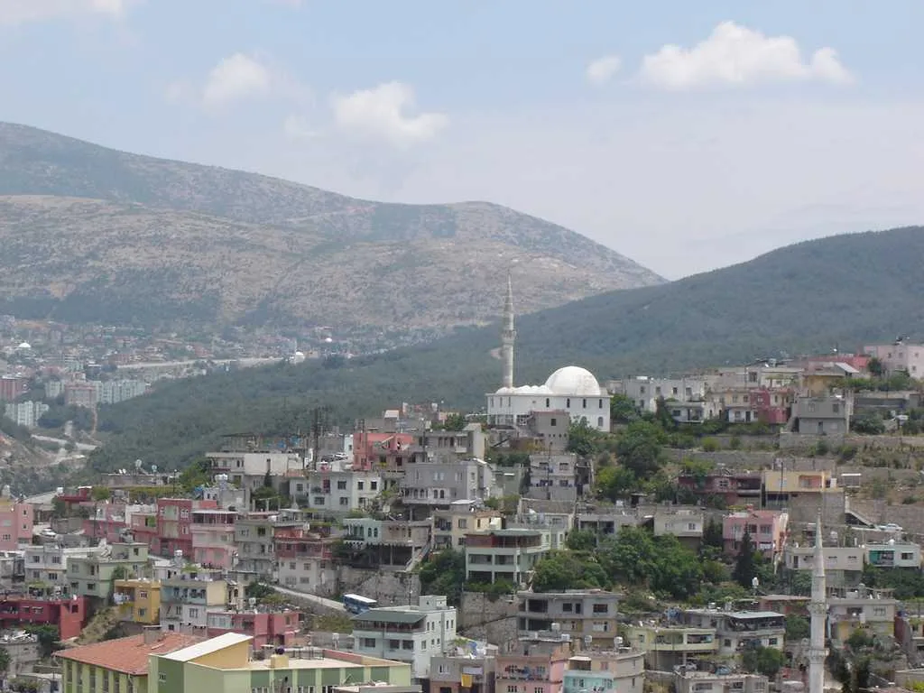 İlçeden bir görünüm (Mayıs 2008)