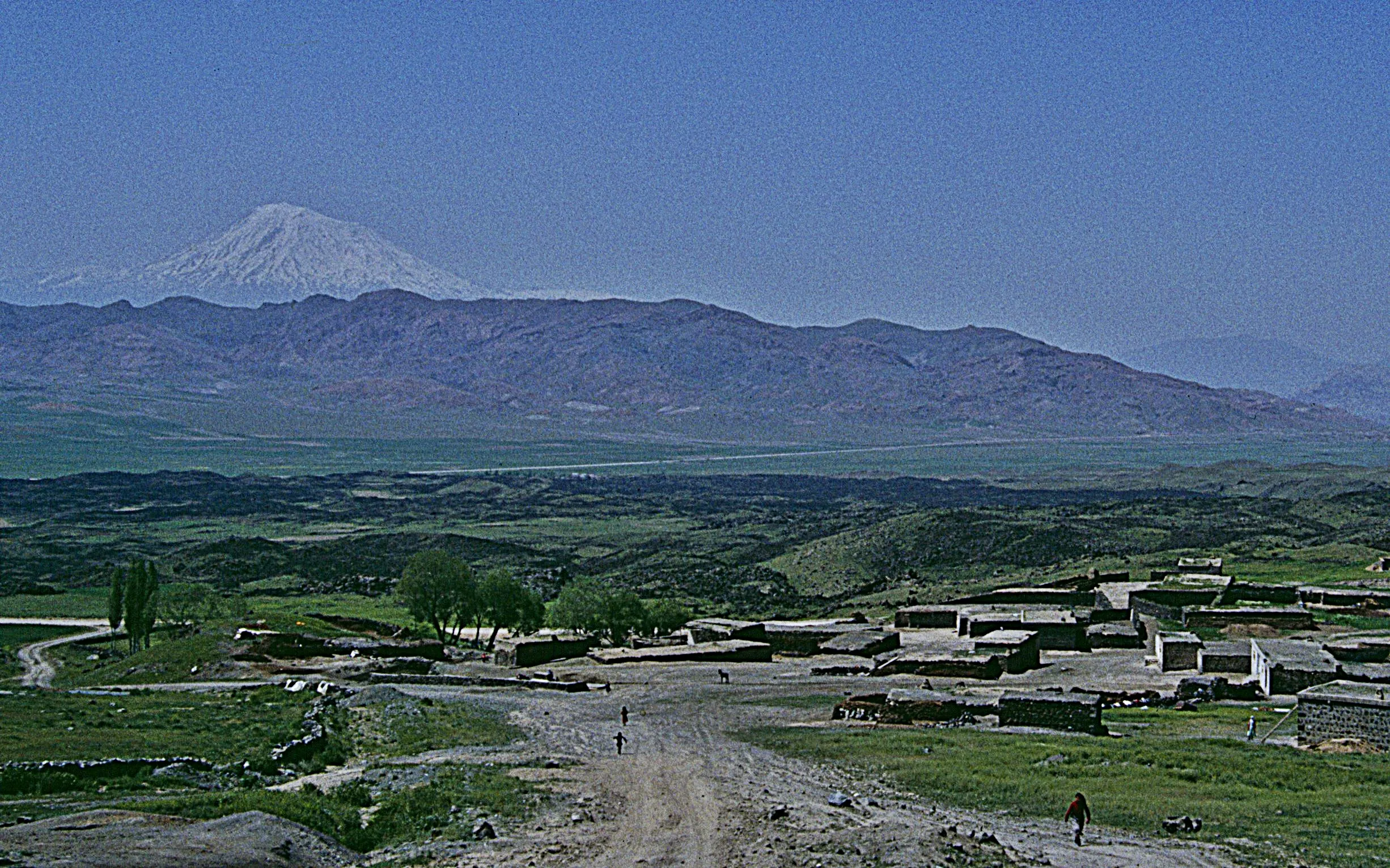 Çetenli ve Ağrı Dağı