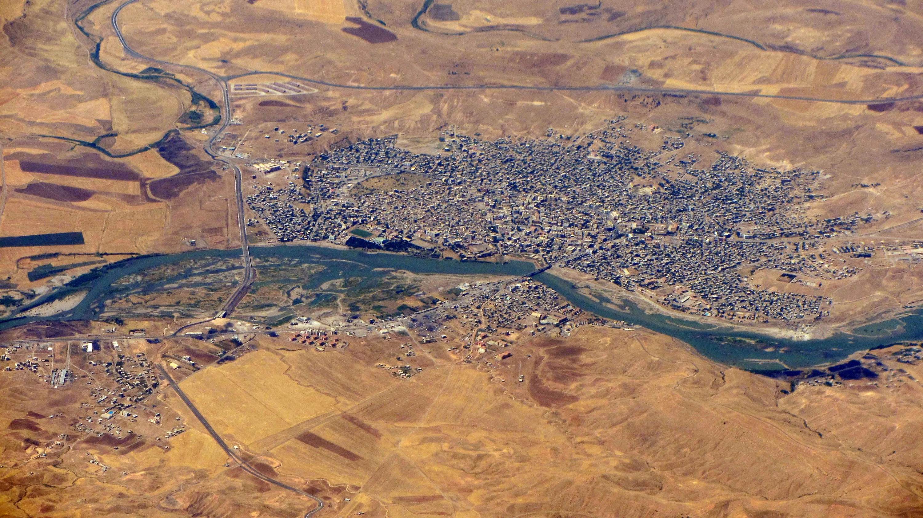 Cizre'nin havadan görünümü, 2012