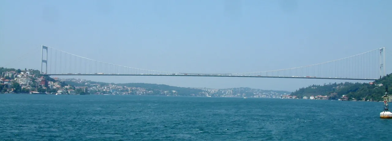 Fatih Sultan Mehmet Köprüsünün panoramik görüntüsü