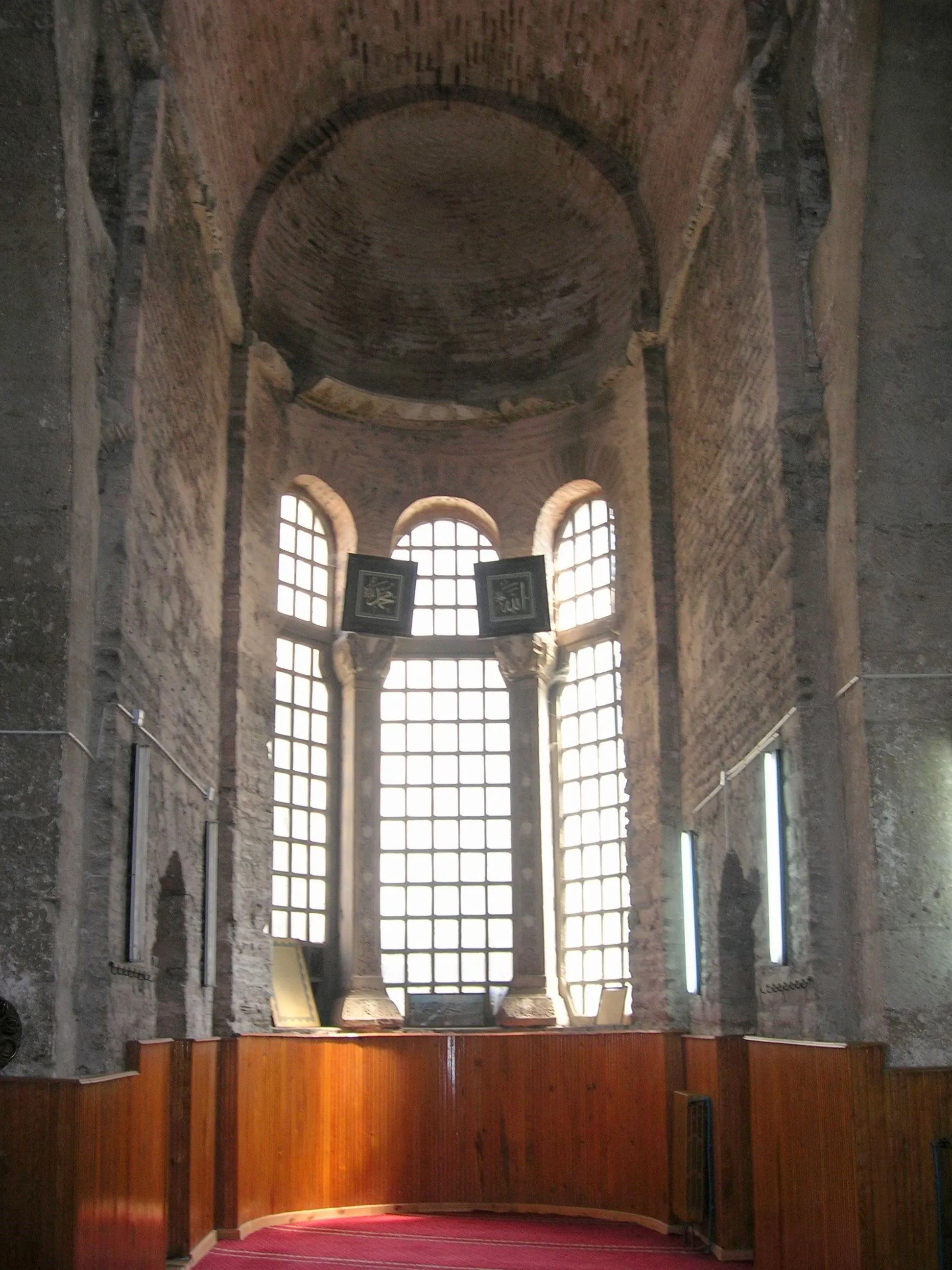Kuzey kilisenin içi