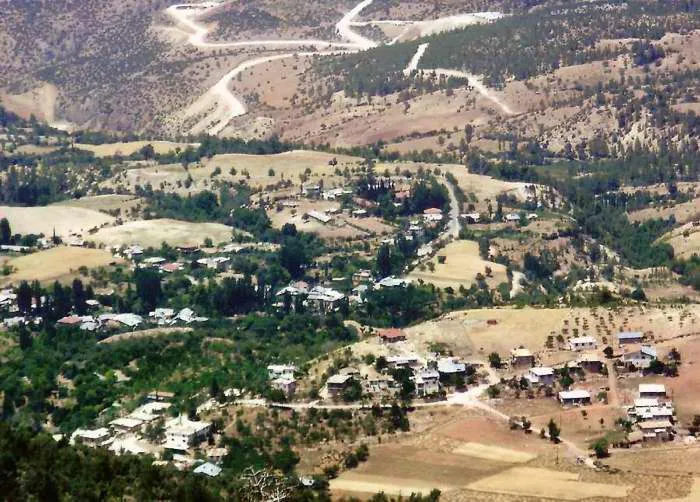 Köyden bir görünüm