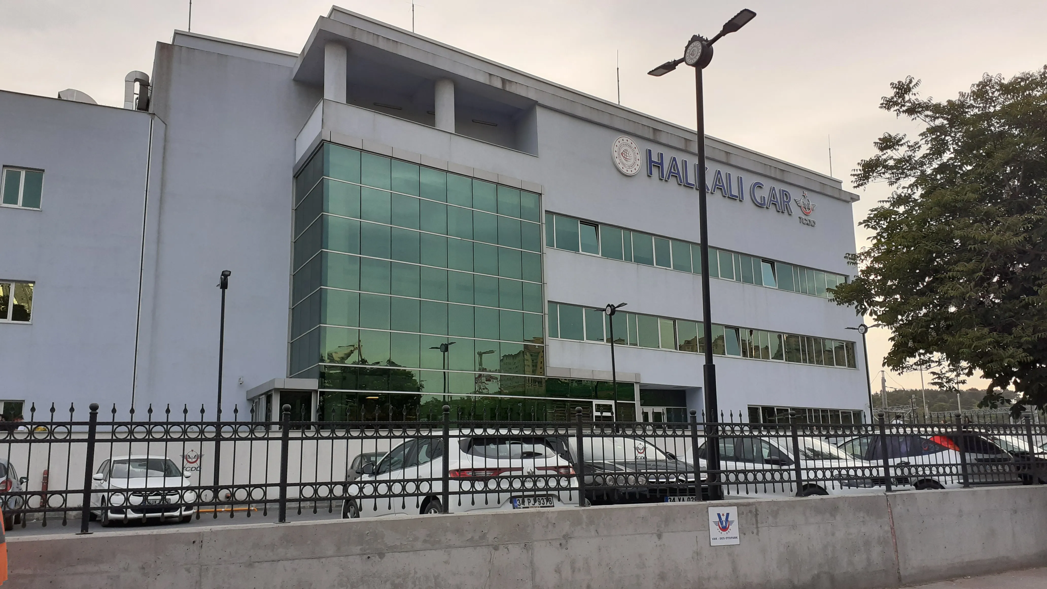 Halkalı Garı