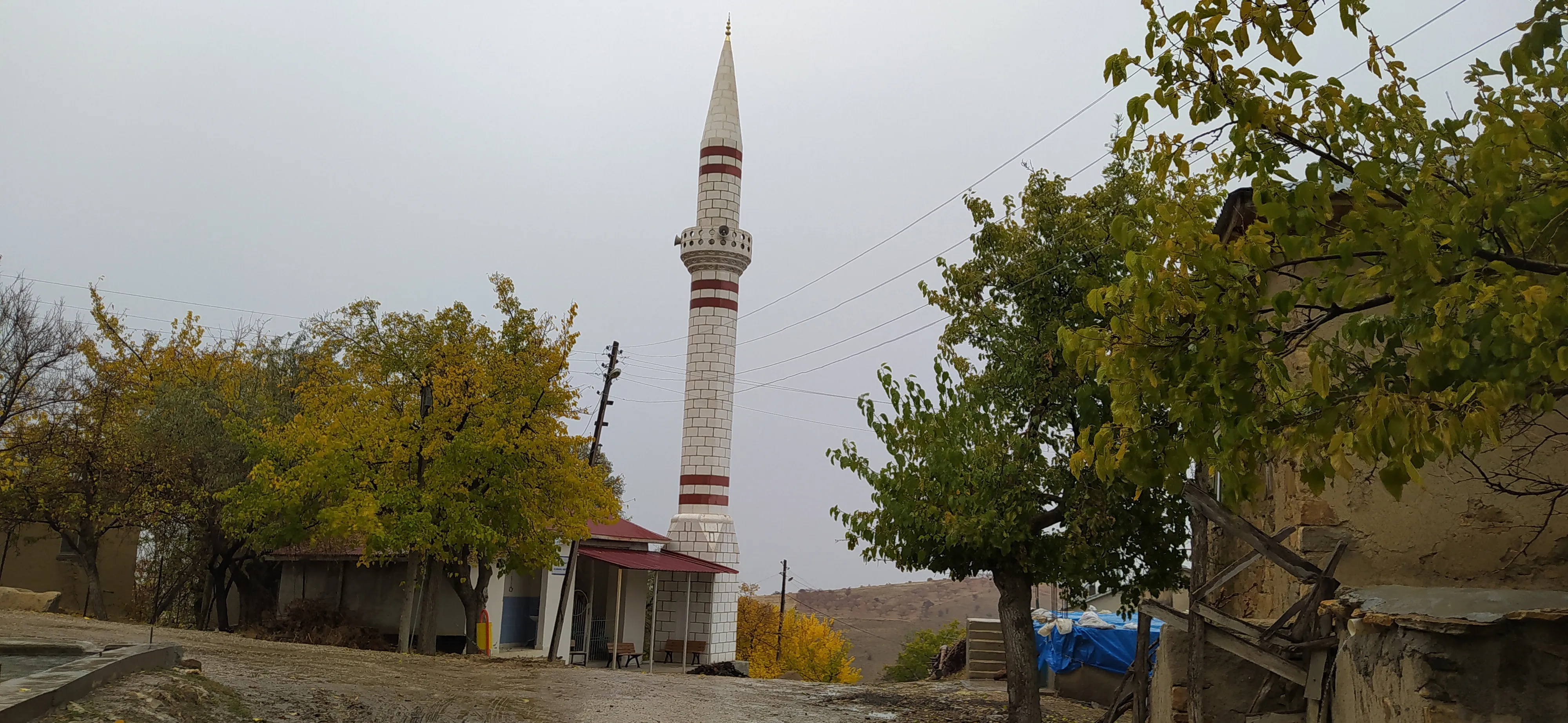 İçlikaval Köyü Camii
