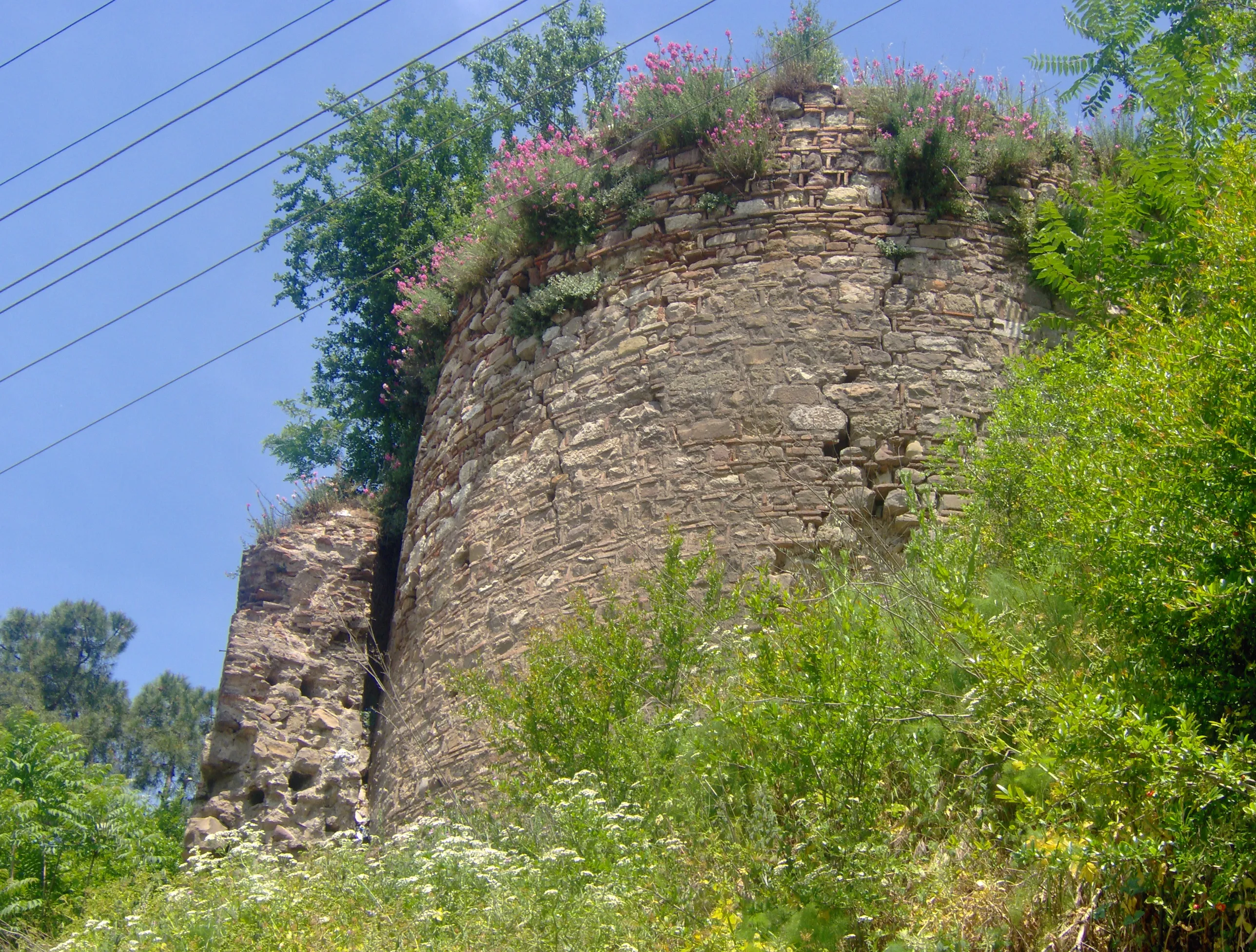 İzmit İç Kale Surları-Karaburç