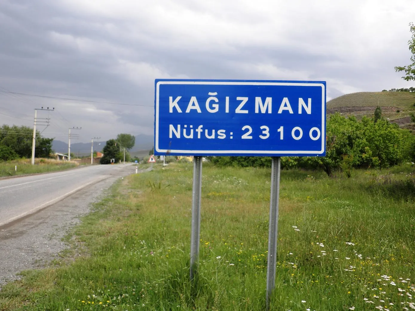 İlçenin girişinden bir görünüm