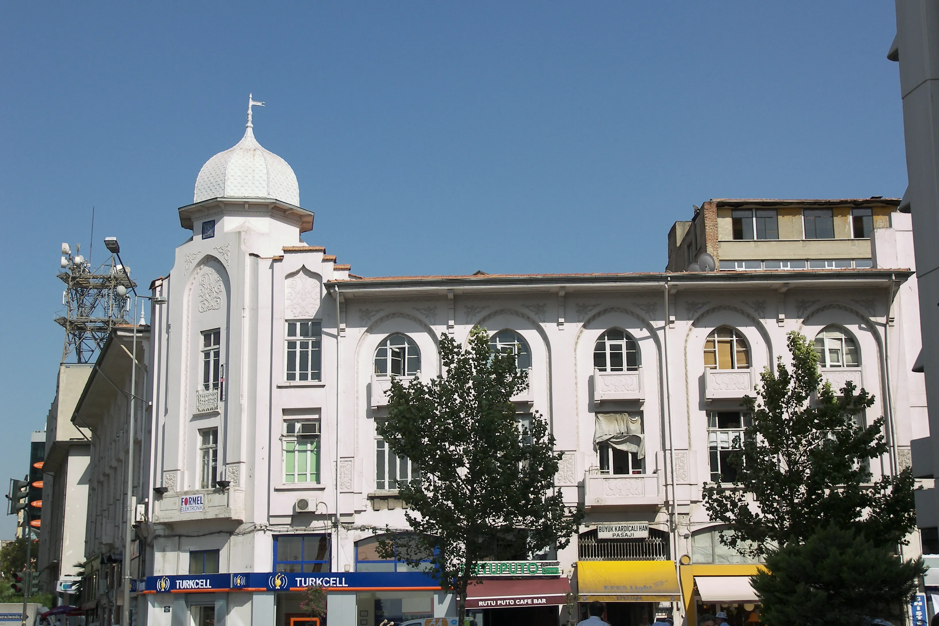 Kardiçalı Han'ın batı cephesi