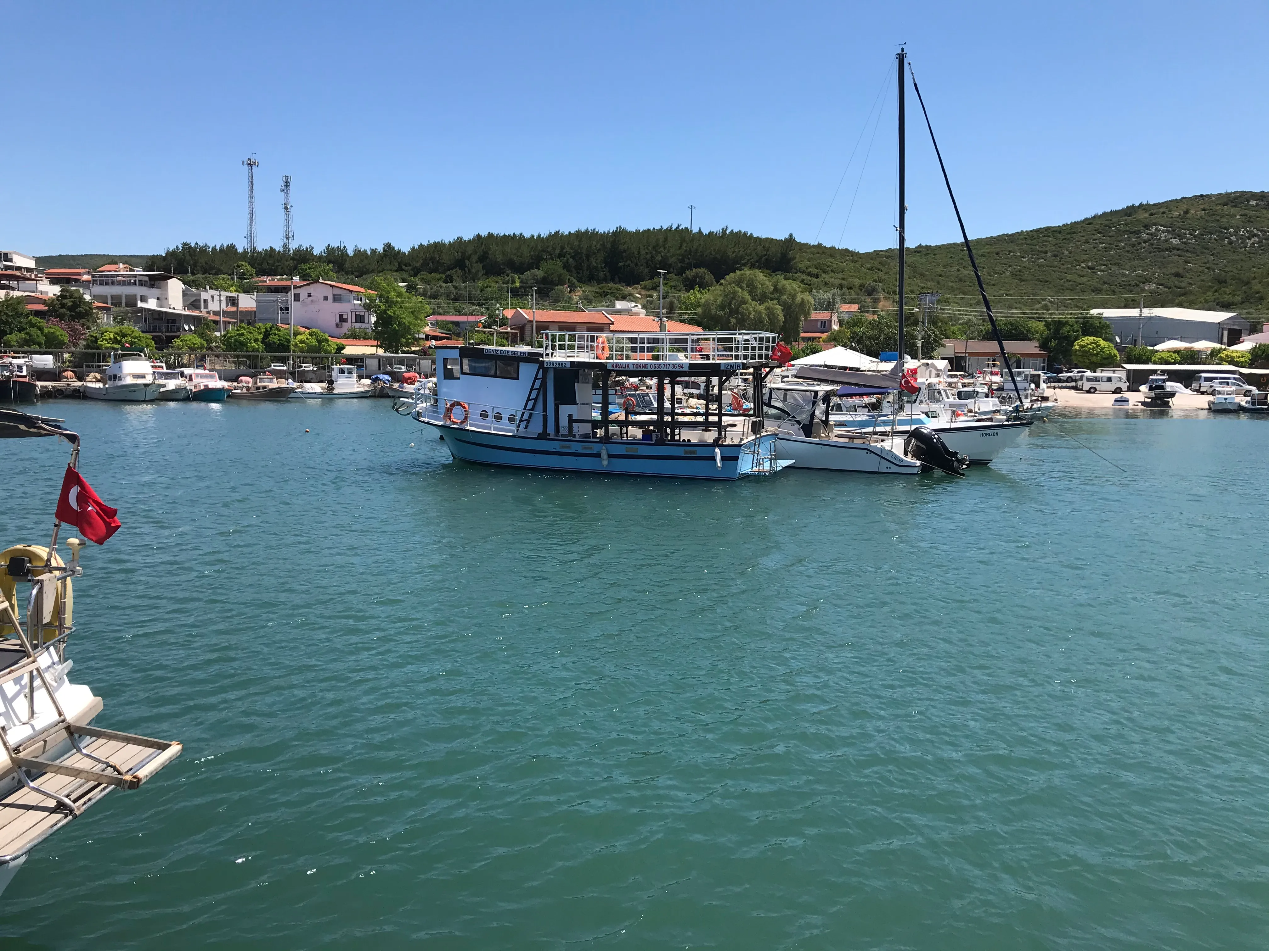Akkum balıkçı barınağı