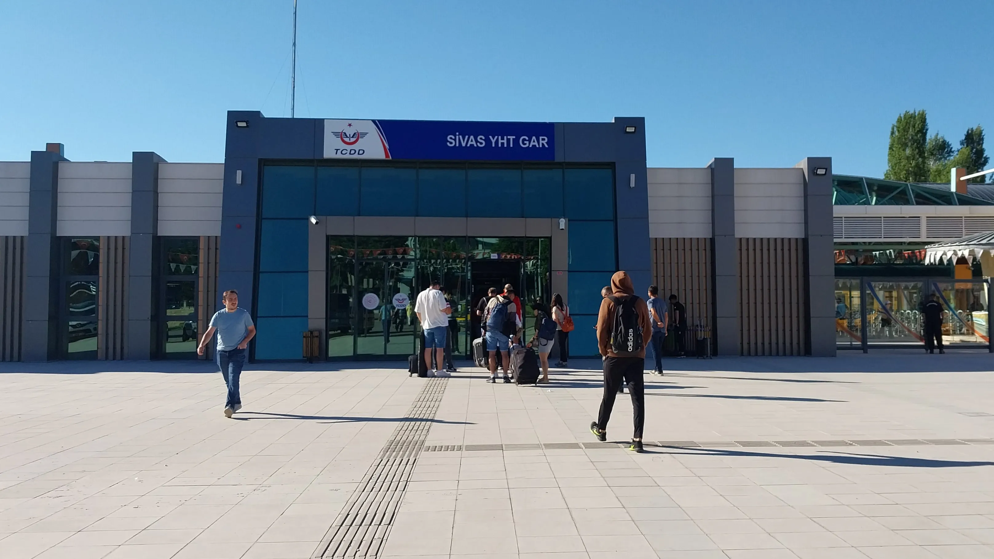 YHT garı