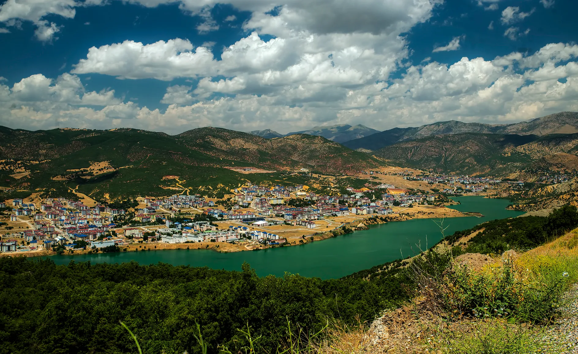 Tunceli Belediyesi'nden Şehir Merkezi (2005)