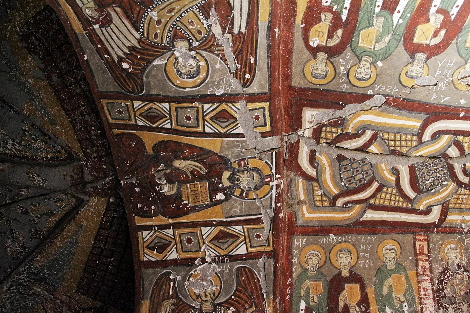Yilanli Kilise