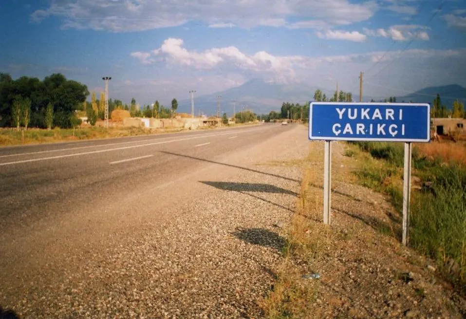 Köyün tabelası
